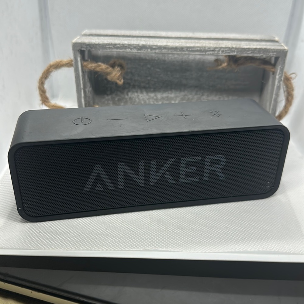 ANKER